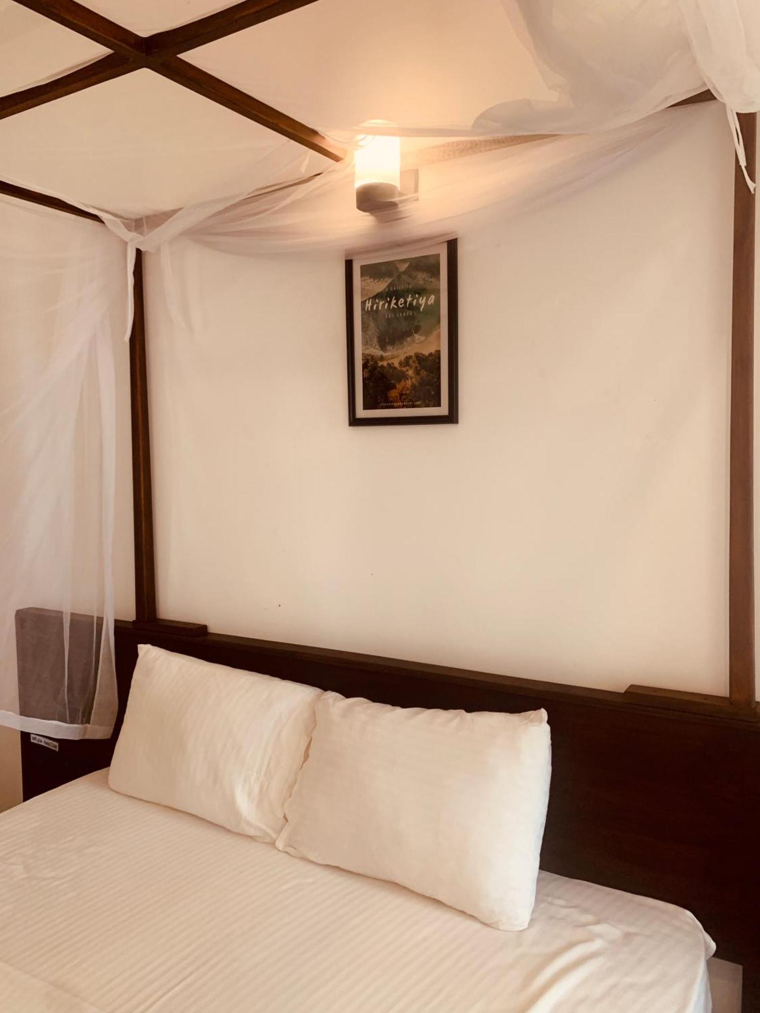 Thaproo Bay Hiriketiya Bed & Breakfast ดิคเวลลา ภายนอก รูปภาพ
